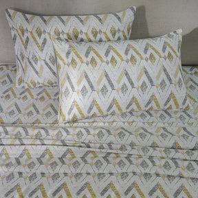 Hues PBS Refined Retro 210 TC Damascus Bed Sheet With Pillow Cover