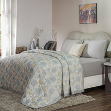 Hues PBS Refined Retro Jacobean Revive Quilt