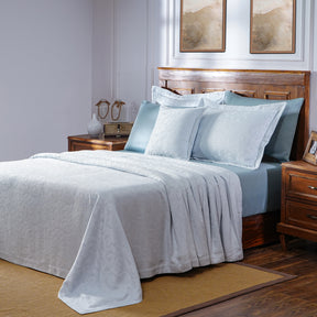 Acanthus Serenity Leafy Scroll Woven Jacquard Bed Cover Set