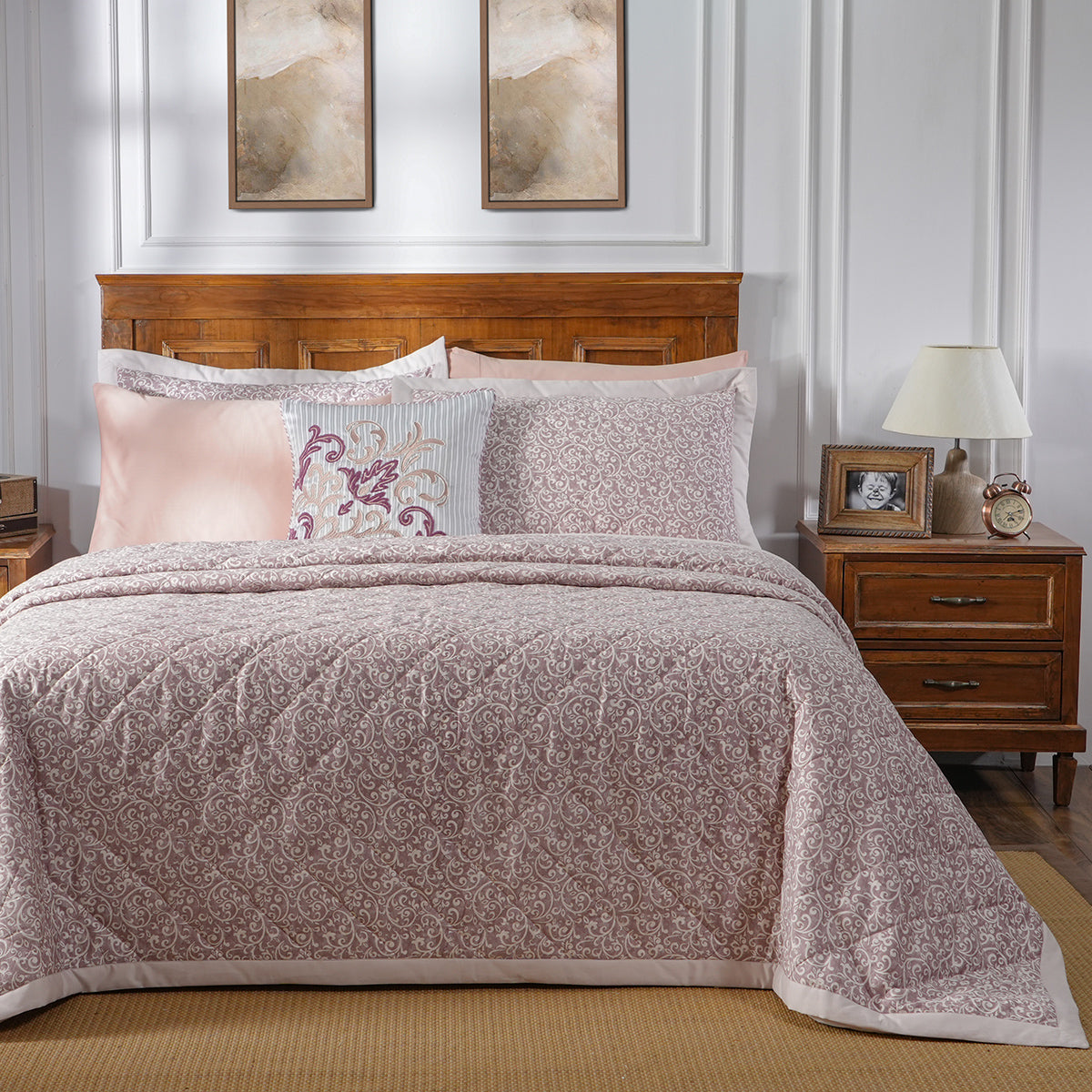 8PC Acanthus Serenity Visual Treat Quilted Quilt Set