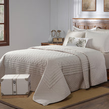 8Pc Acanthus Serenity Sole Bliss Quilted Quilt/Comforter Set