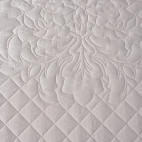 8Pc Acanthus Serenity Sole Bliss Quilted Quilt/Comforter Set