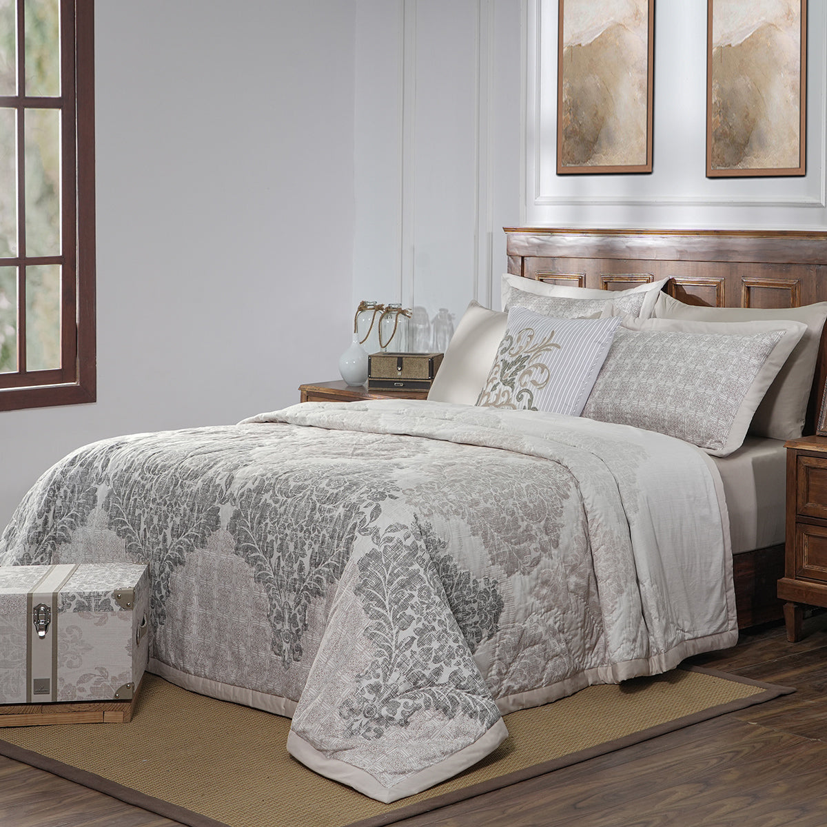 8PC Acanthus Serenity Leisure Lay Hand Quilted Quilt/Comforter Set