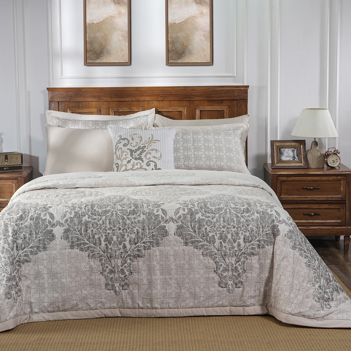 8PC Acanthus Serenity Leisure Lay Hand Quilted Quilt/Comforter Set