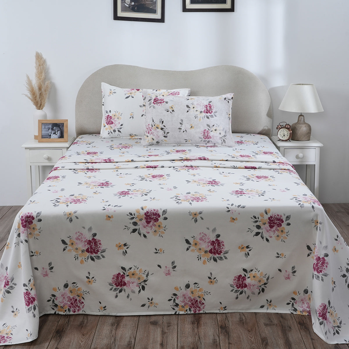 Hermosa Eclectic Garden Gabriella 100%Cotton Printed Bed Sheet with Pillow Case