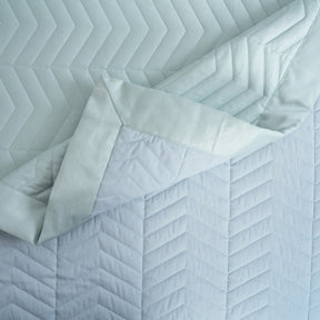 Colorart Penelope AC Quilt/Quilted Bed Cover/Comforter Misty Aqua