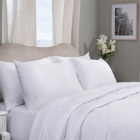 Essentials Noemi Soft and Silky Year Around White Duvet Insert/Quilt