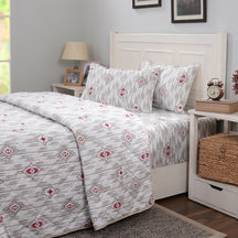 Eclectic Garden Stefani 4 PC Quilt Set