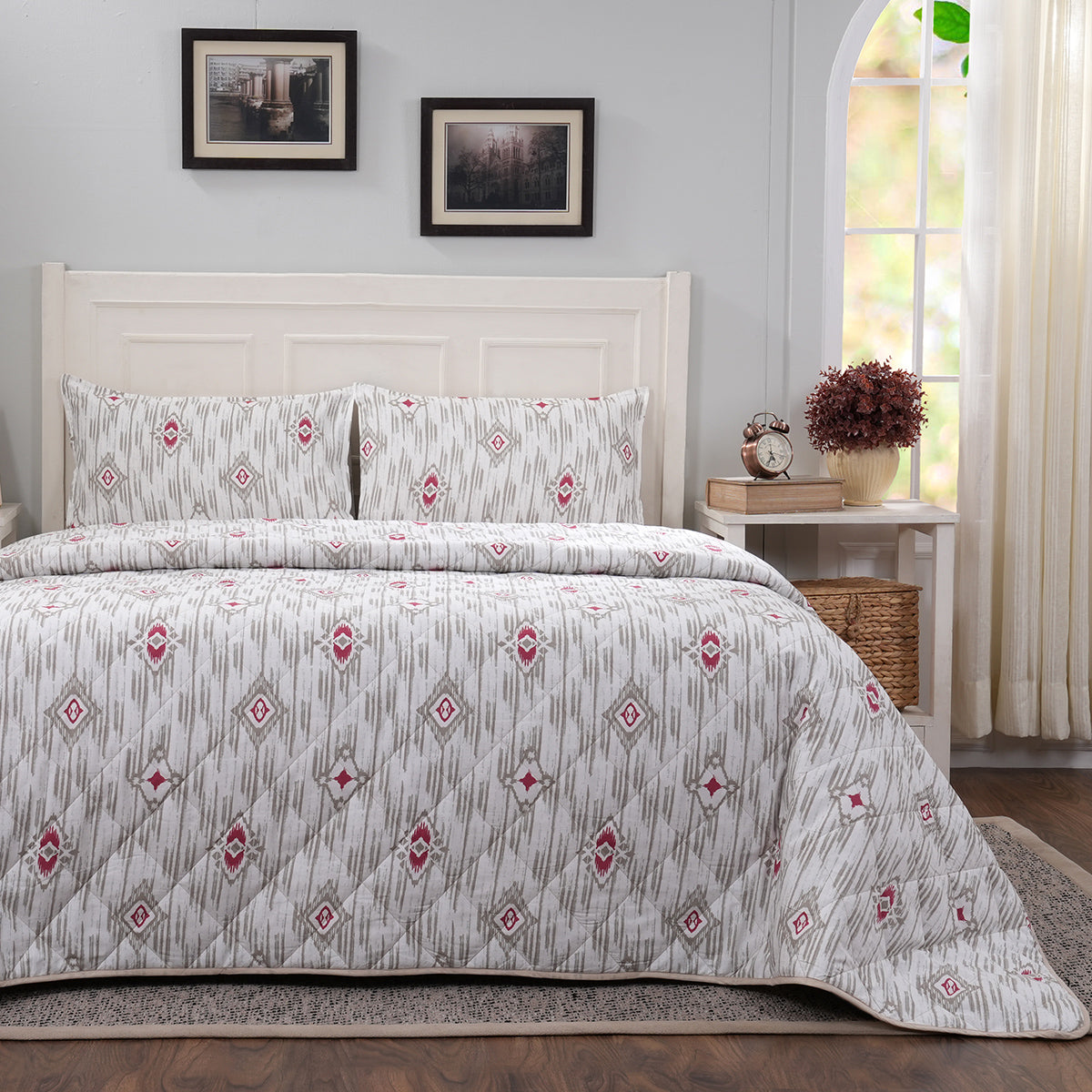 Eclectic Garden Stefani 4 PC Quilt Set