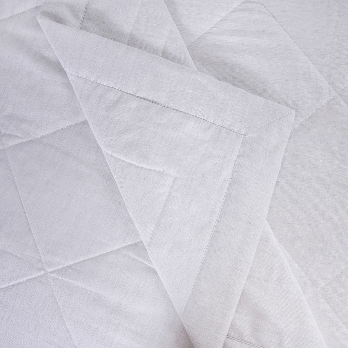 8Pc Emmie 100% Cotton Yarn Dyed Melange White Quilt Set