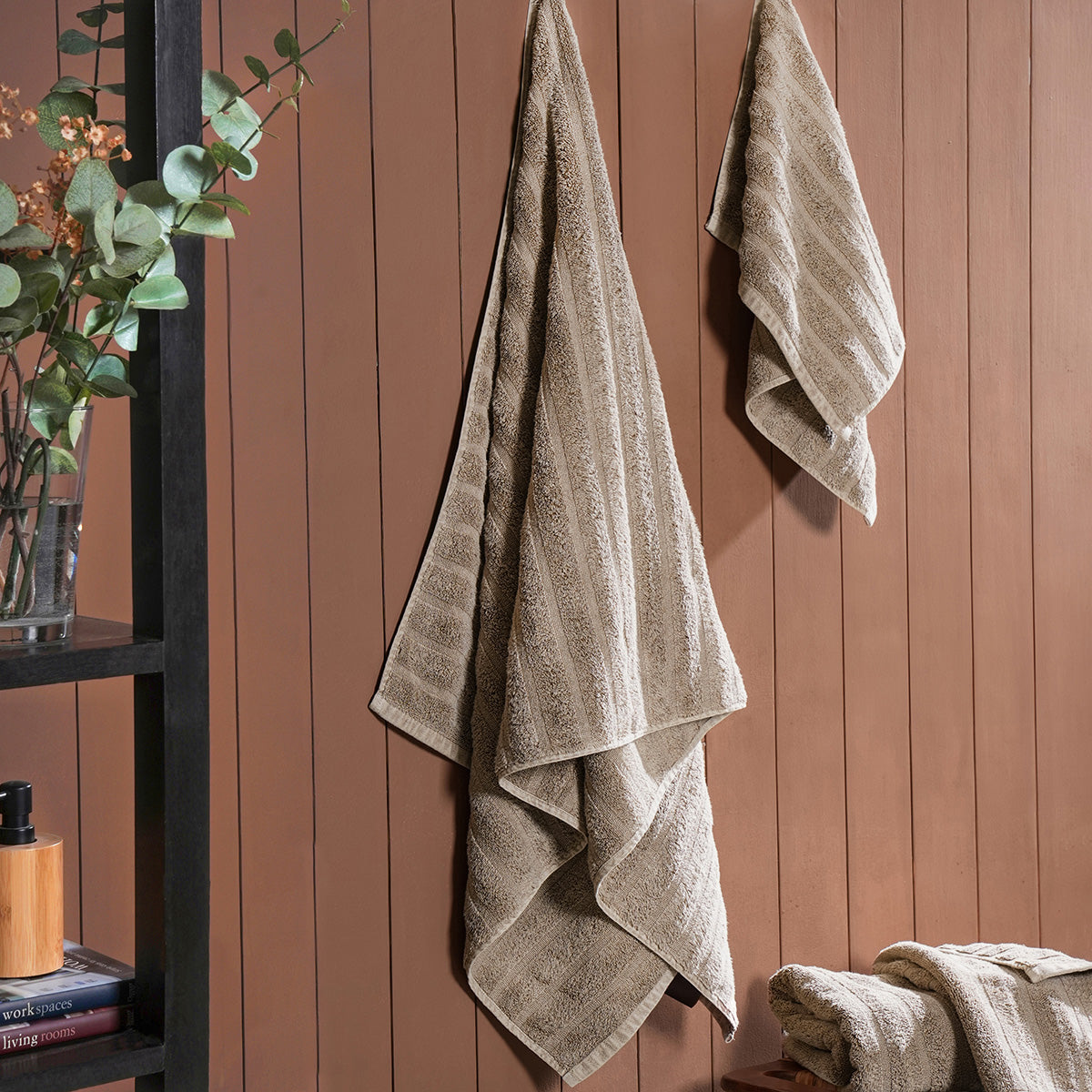 Mellow Mesh Premium distressed Beige Towel Set