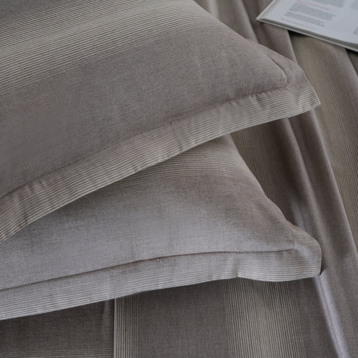 Rhythmic Stripe Reversible Made With Egyptian Cotton Ultra Soft Nurture Brown/Chinchilla Bed Sheet Set